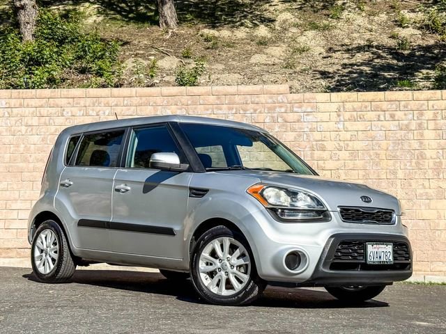 Used 2012 Kia Soul + image 12