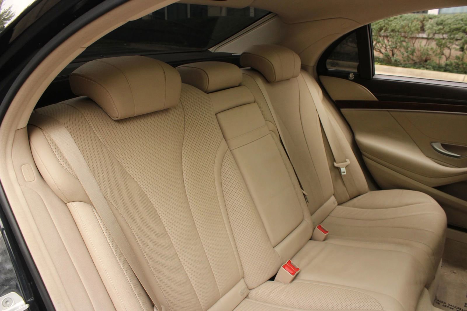 Used 2015 Mercedes-Benz S 550 Sedan image 21