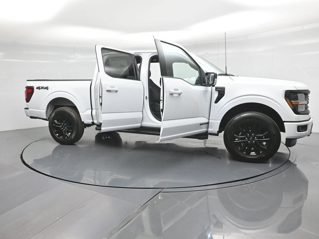 New 2025 Ford F150 XLT w/ Equipment Group 302A MID image 32