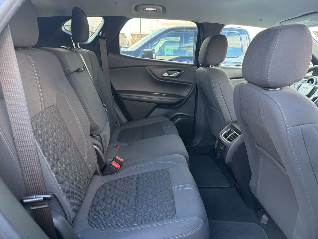 Used 2021 Chevrolet Blazer LT image 41