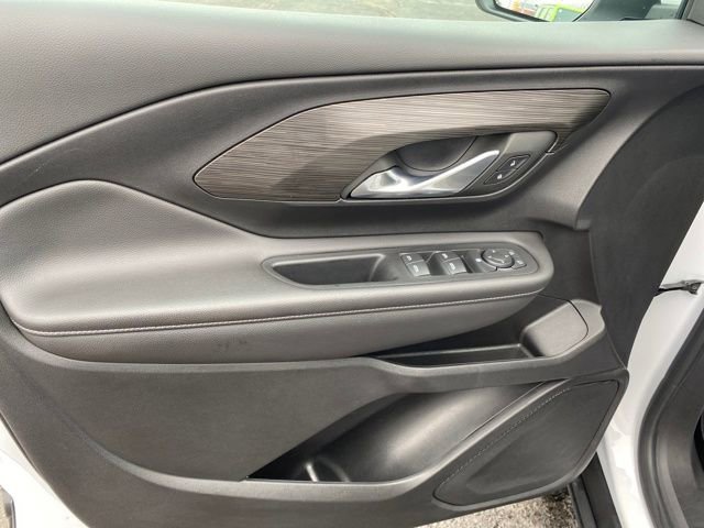 Certified 2023 GMC Terrain SLE w/ Driver Convenience Package image 16