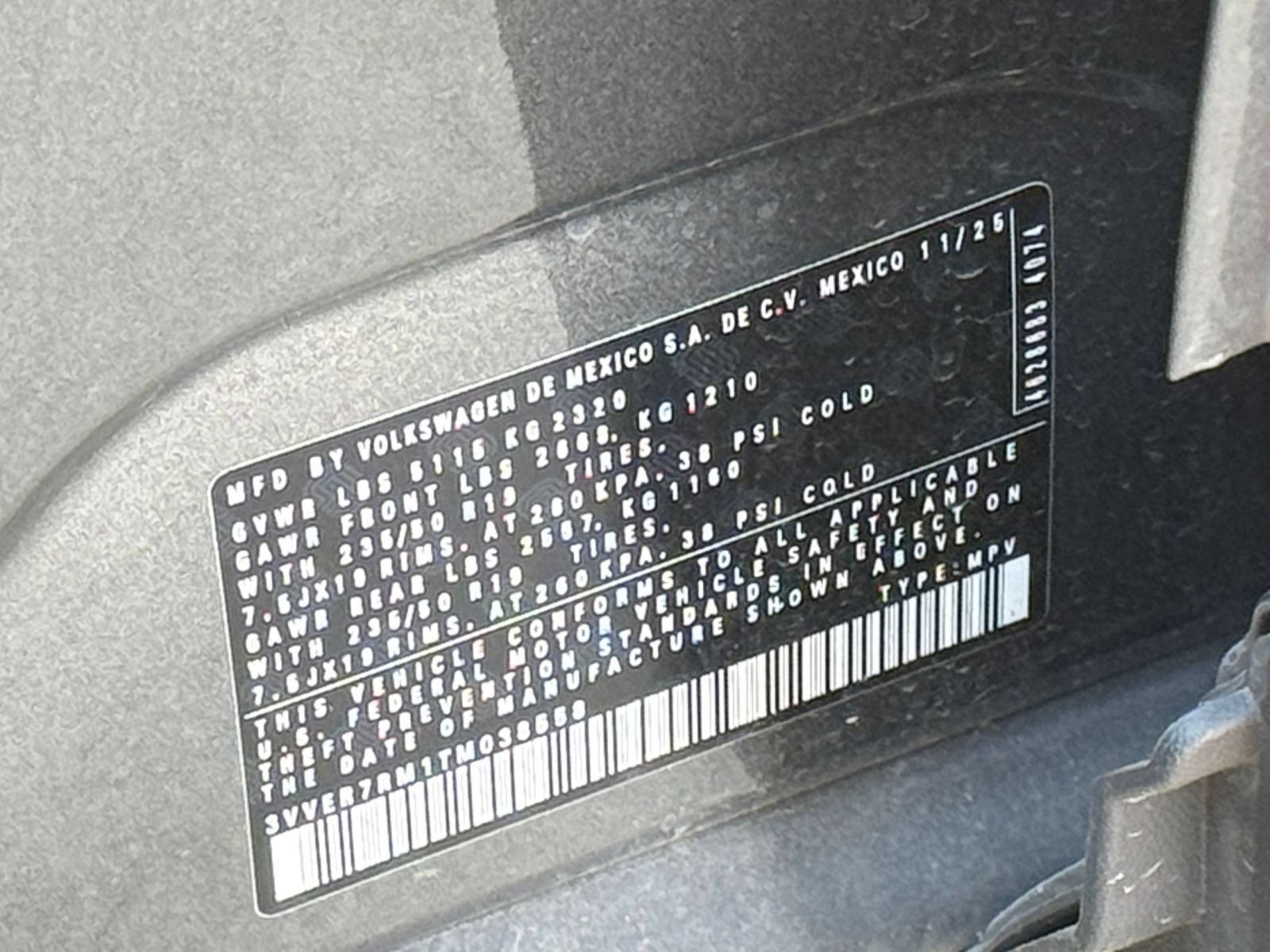 Used 2026 Volkswagen Tiguan SE AWD/4WD image 30