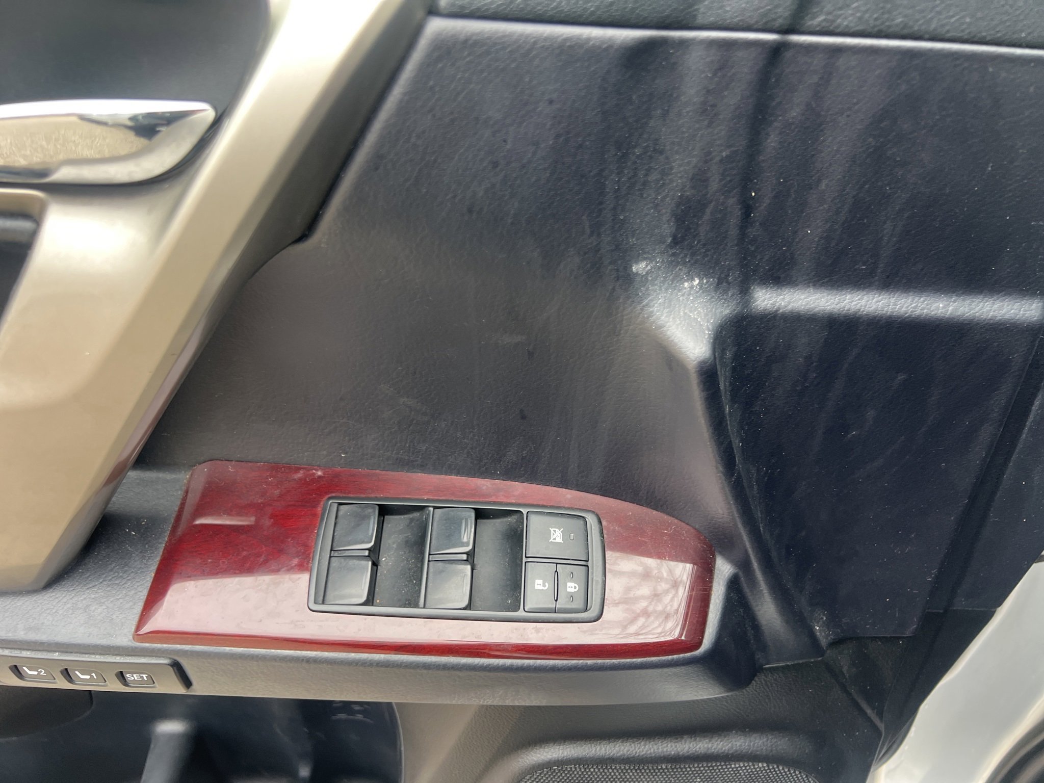 Used 2018 Lexus GX 460 Premium w/ Premium Package image 21