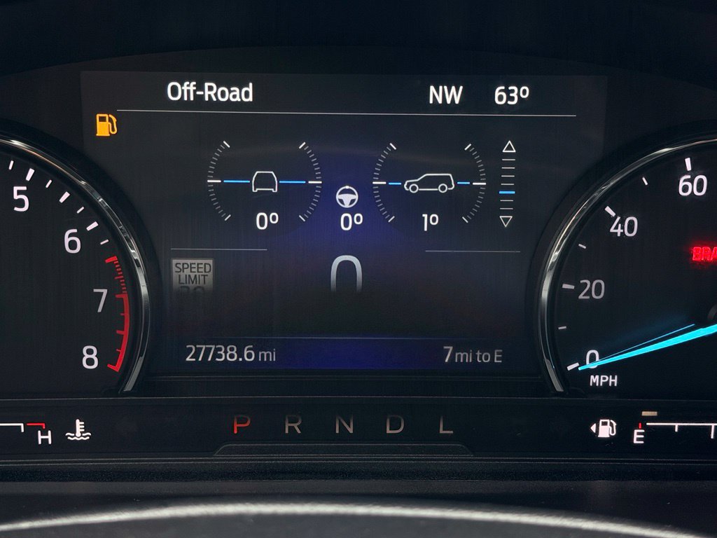 Used 2023 Ford Explorer XLT w/ Equipment Group 202A RWD image 35