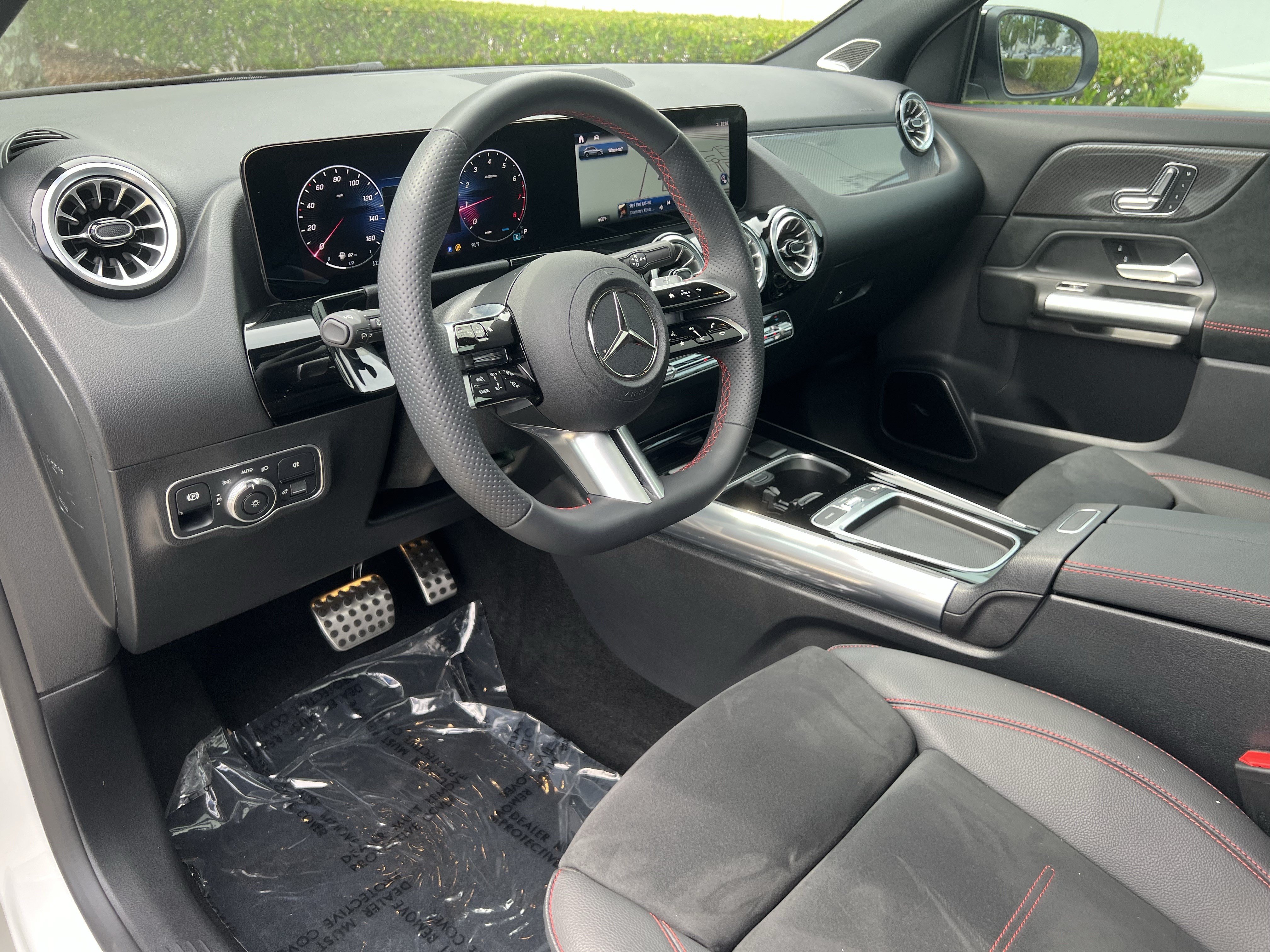 Certified 2024 Mercedes-Benz GLA 250 4MATIC image 17