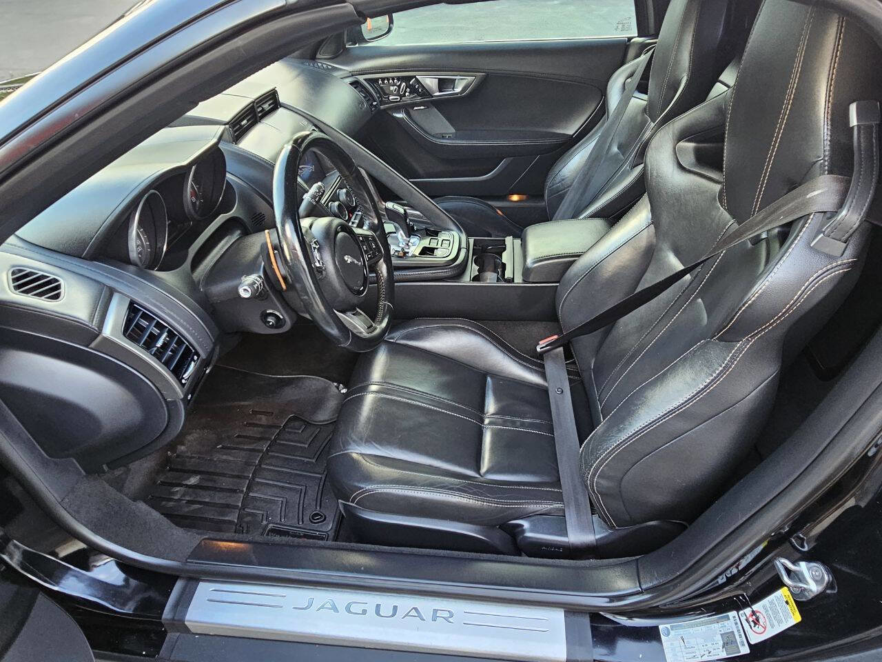 Used 2014 Jaguar F-TYPE S image 15