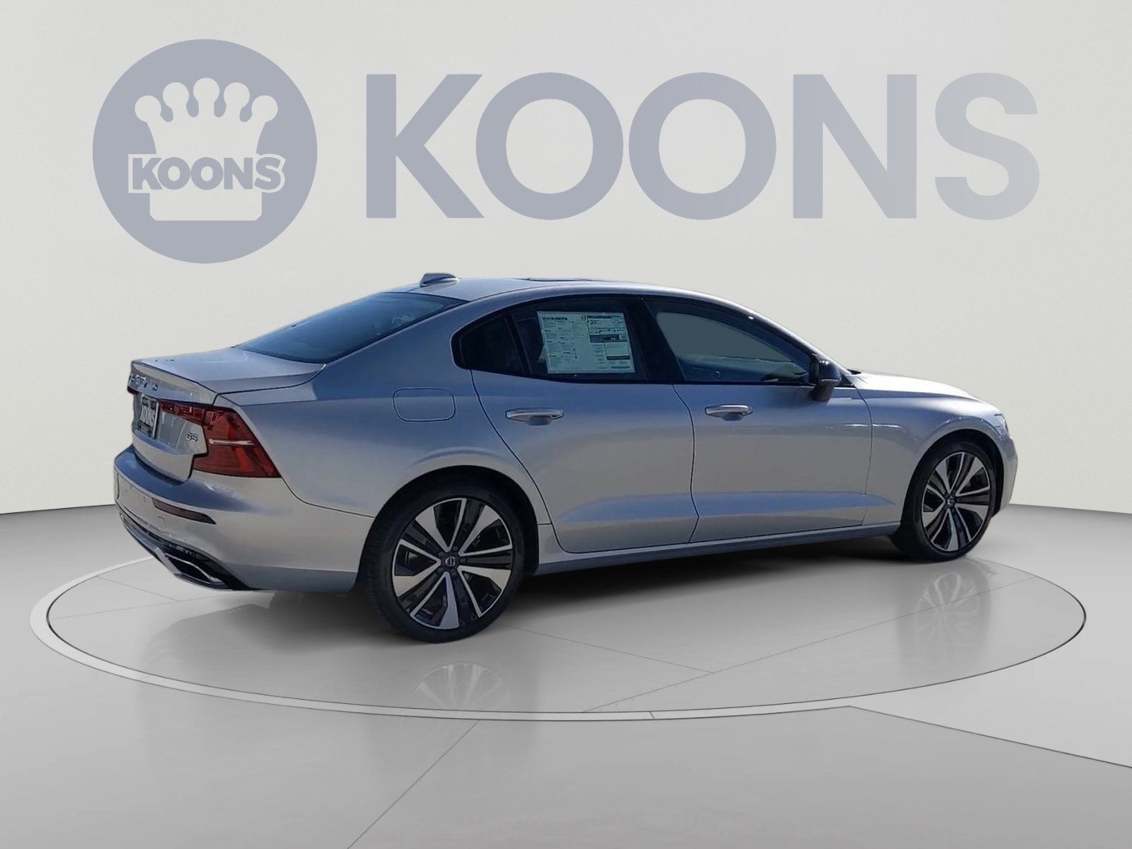 Certified 2022 Volvo S60 B5 Momentum w/ Premium Package FWD image 11