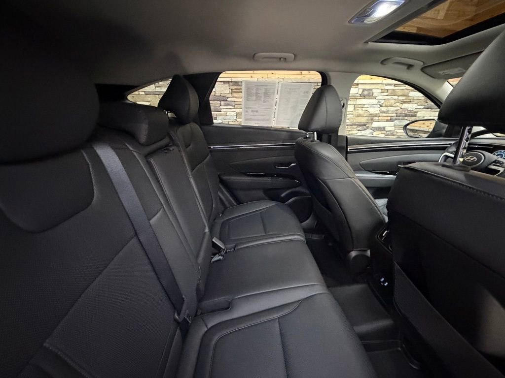 Used 2022 Hyundai Tucson SEL w/ Convenience + Premium Package AWD/4WD image 32
