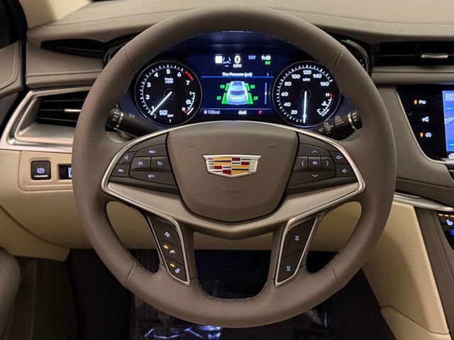 New 2026 Cadillac XT5 Premium Luxury w/ Driver Assist Package FWD image 27