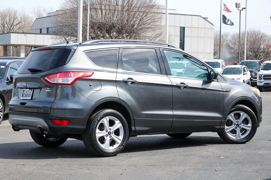 Used 2016 Ford Escape SE w/ Equipment Group 201A image 18