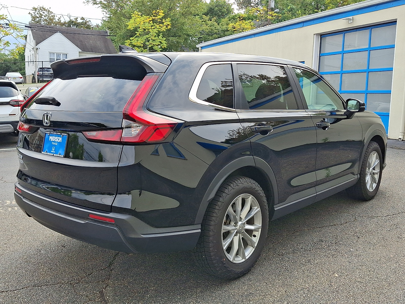 Used 2024 Honda CR-V EX image 4