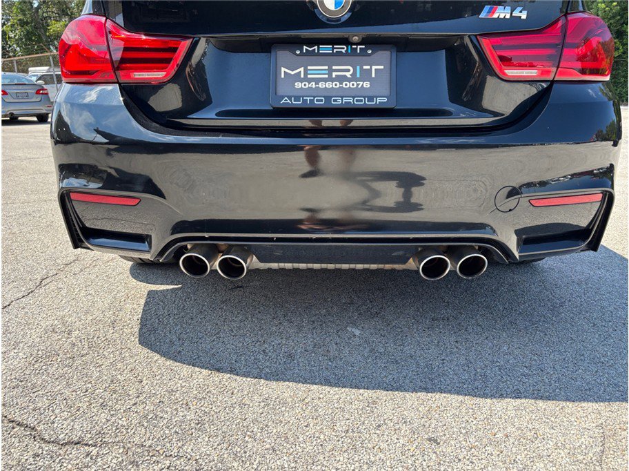 Used 2018 BMW M4 Coupe image 14