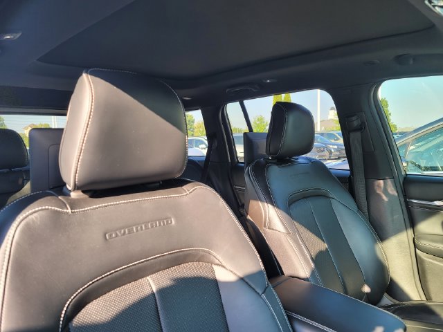 Used 2023 Jeep Grand Cherokee Overland w/ Rear Seat Video Group I RWD image 5
