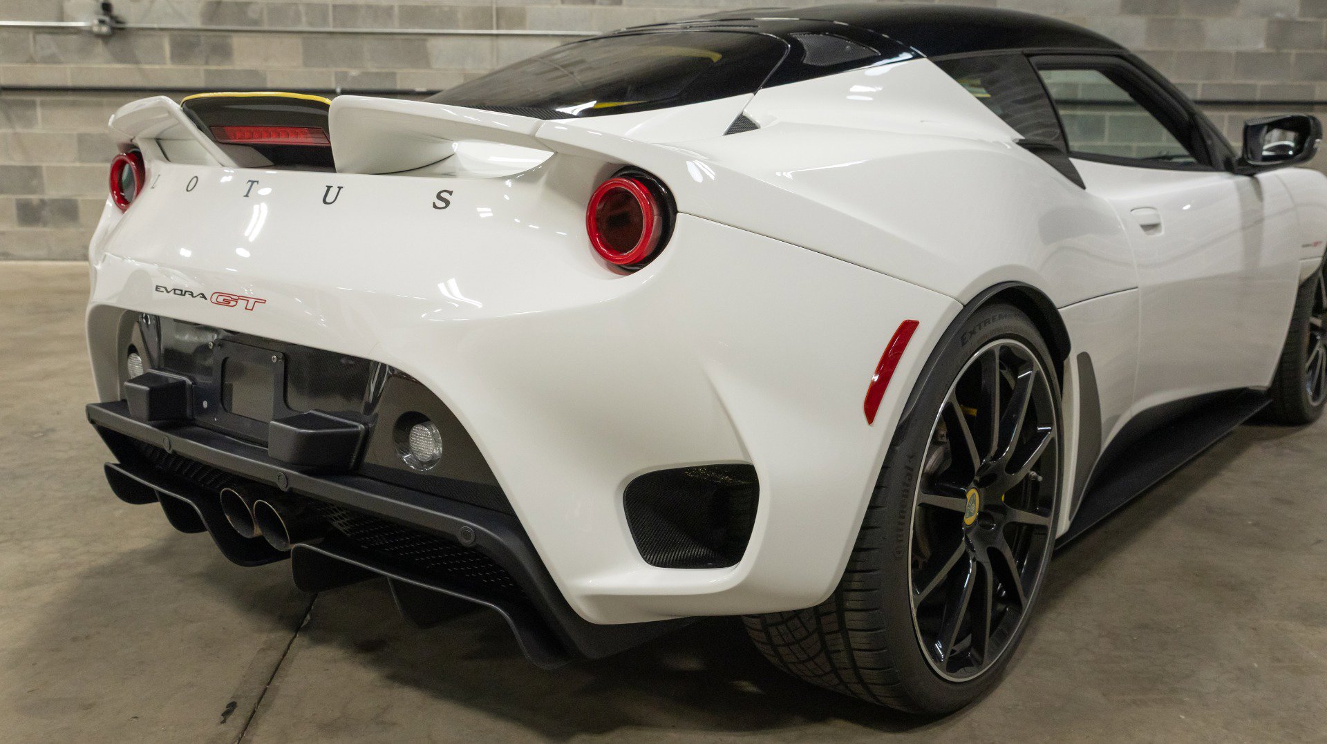 Used 2021 Lotus Evora RWD image 32