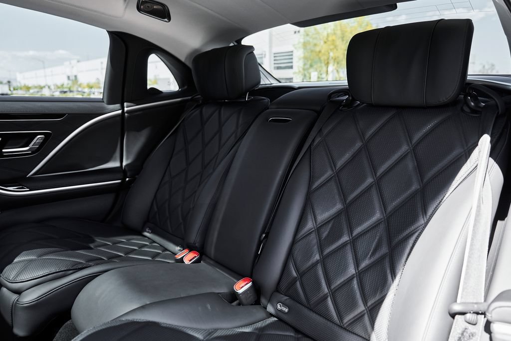 Used 2023 Mercedes-Benz Maybach S 680 4MATIC image 45