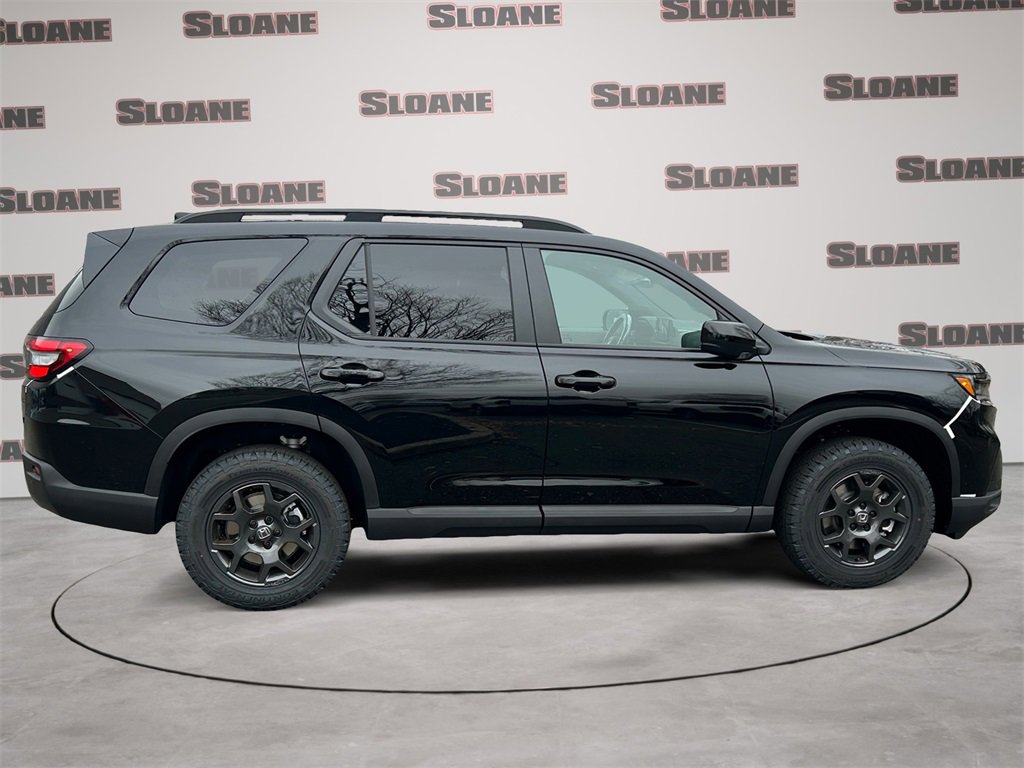 New 2025 Honda Pilot TrailSport image 6