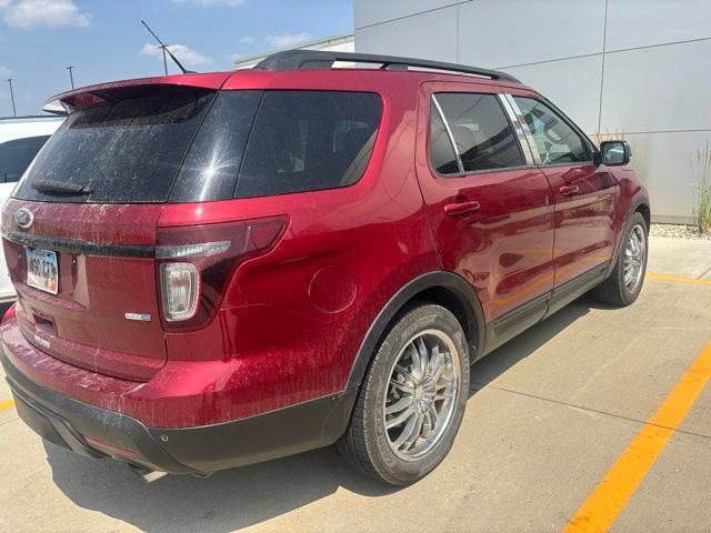 Used 2015 Ford Explorer Sport w/ Equipment Group 401A AWD/4WD image 2
