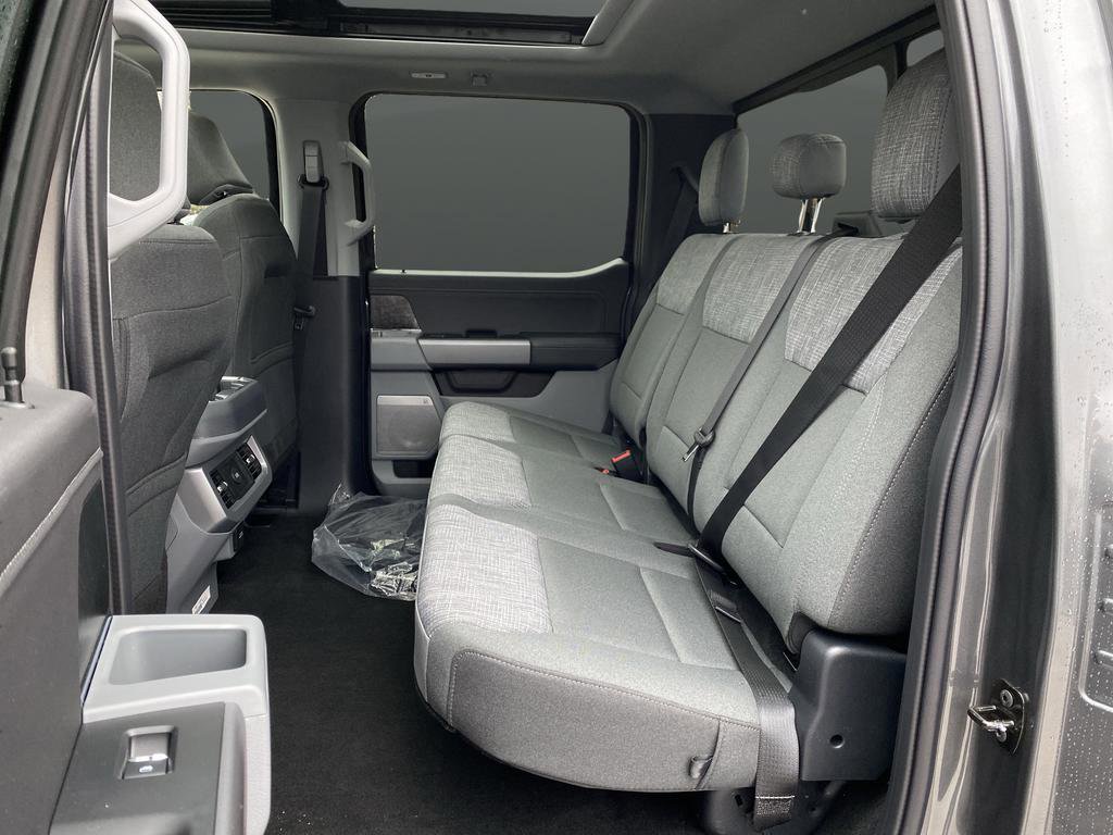 New 2026 Ford F350 XLT image 41