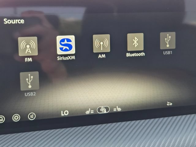 New 2026 Nissan Kicks SR w/ Cold Weather Package AWD/4WD image 7