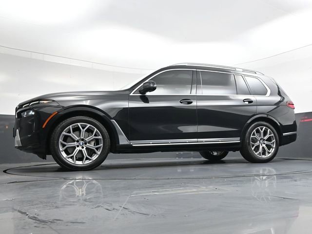 Used 2024 BMW X7 xDrive40i image 39
