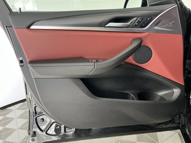 Used 2024 BMW X3 xDrive30i w/ Premium Package image 10