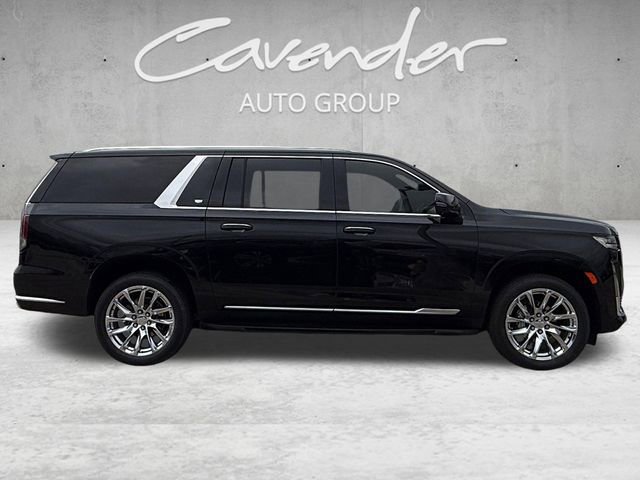 Used 2021 Cadillac Escalade ESV Premium Luxury AWD/4WD image 17