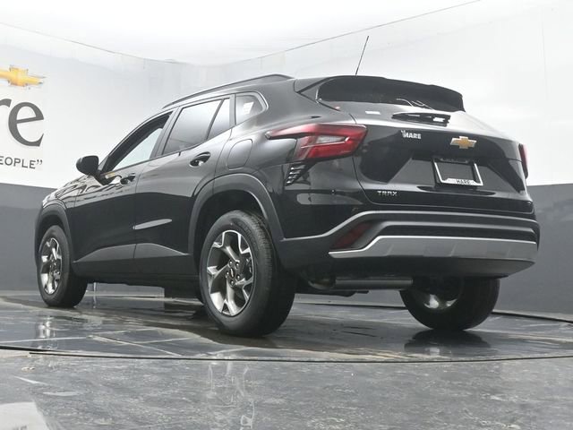 New 2026 Chevrolet Trax LT image 5