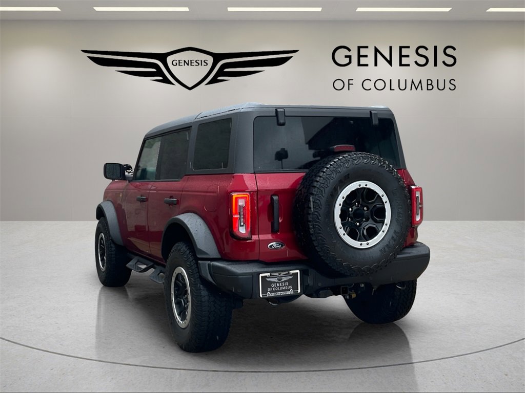 Used 2025 Ford Bronco Badlands image 3