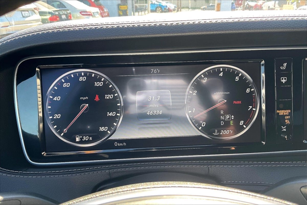 Used 2015 Mercedes-Benz S 550 Sedan image 18