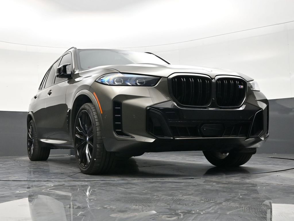 Used 2025 BMW X5 M60i image 26