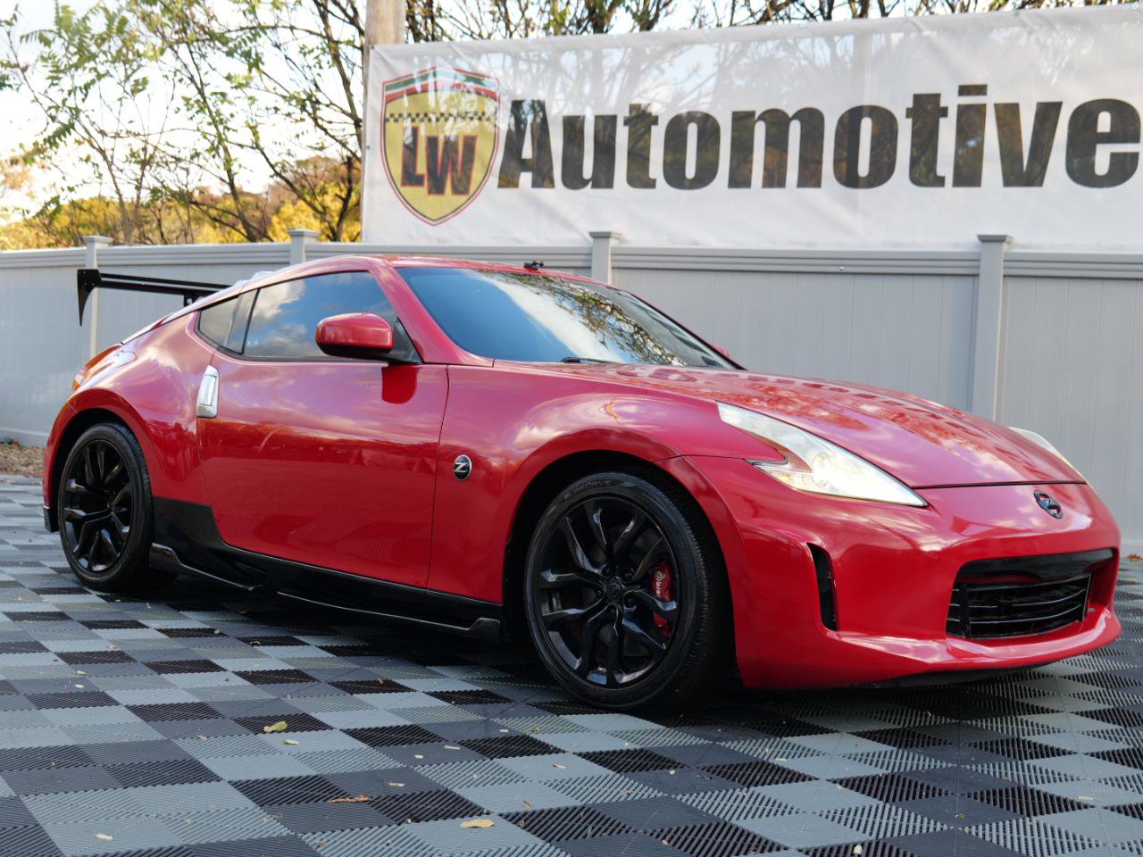 Used 2017 Nissan 370Z Coupe RWD video 2