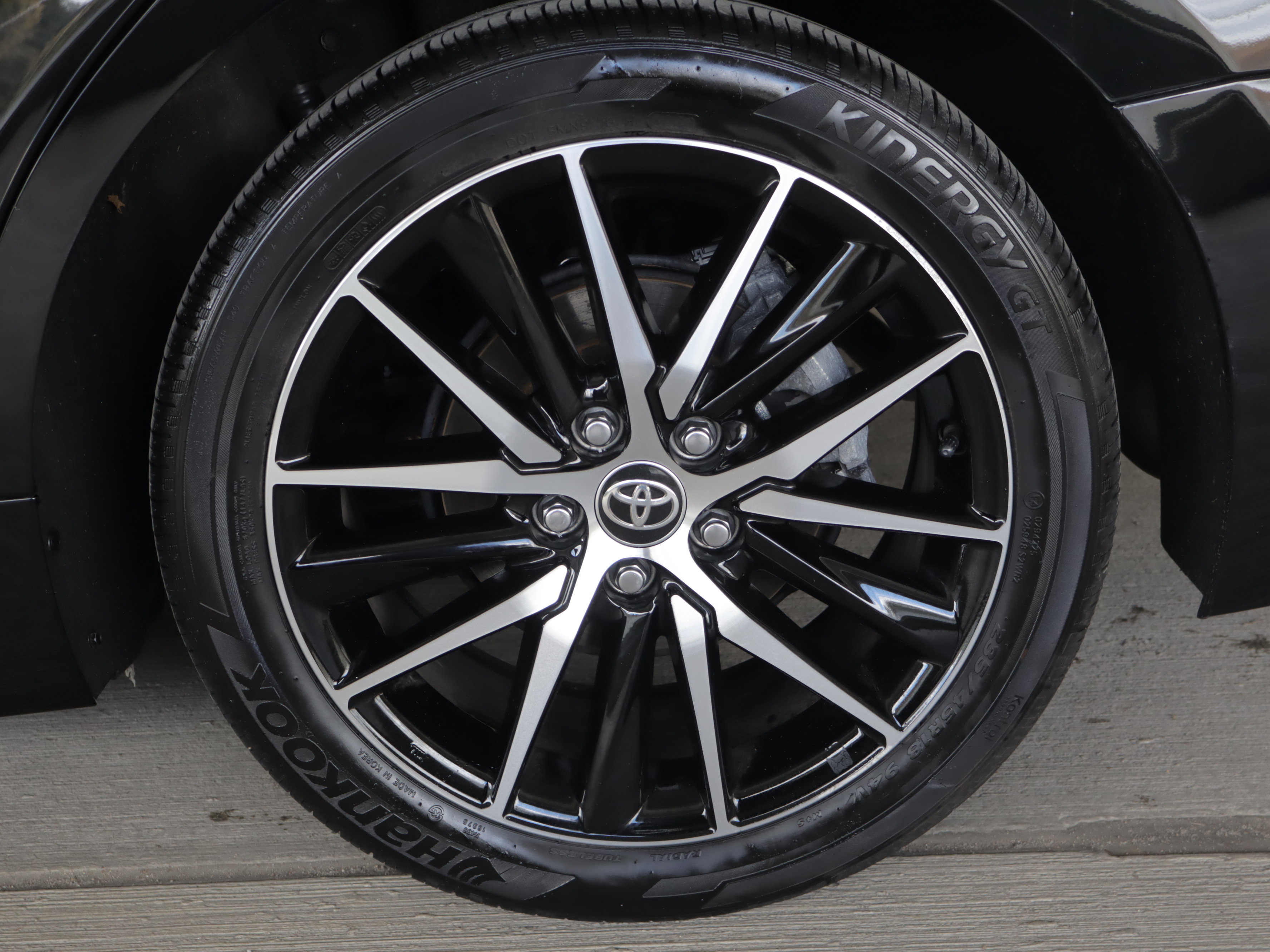 Used 2024 Toyota Camry SE FWD image 26