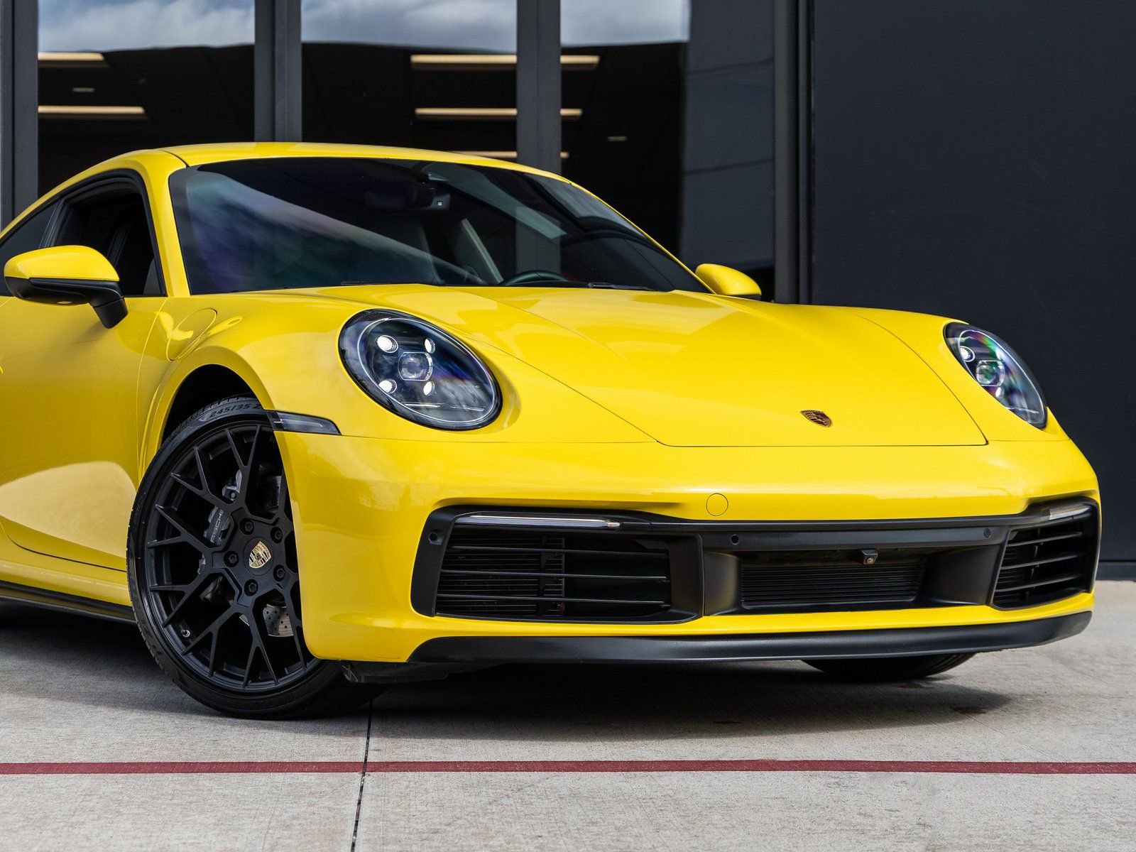 Certified 2021 Porsche 911 Carrera w/ Premium Package image 9