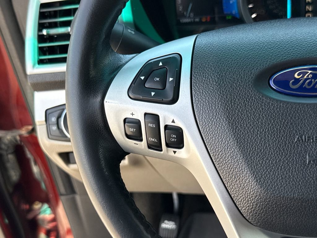 Used 2014 Ford Explorer XLT w/ Equipment Group 202A image 15