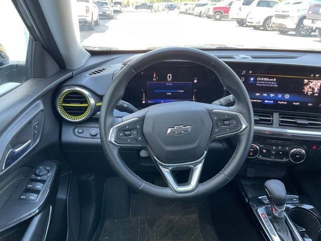 Used 2024 Chevrolet Trax ACTIV w/ Sunroof Package FWD image 21