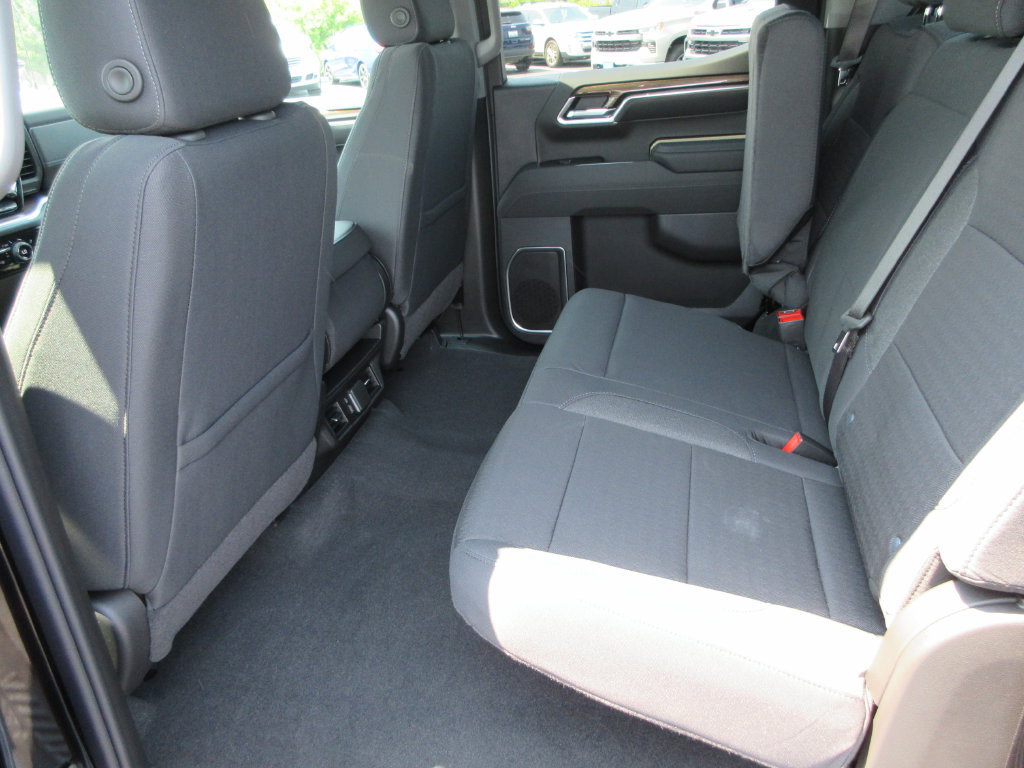 New 2026 Chevrolet Silverado 1500 LT AWD/4WD image 15