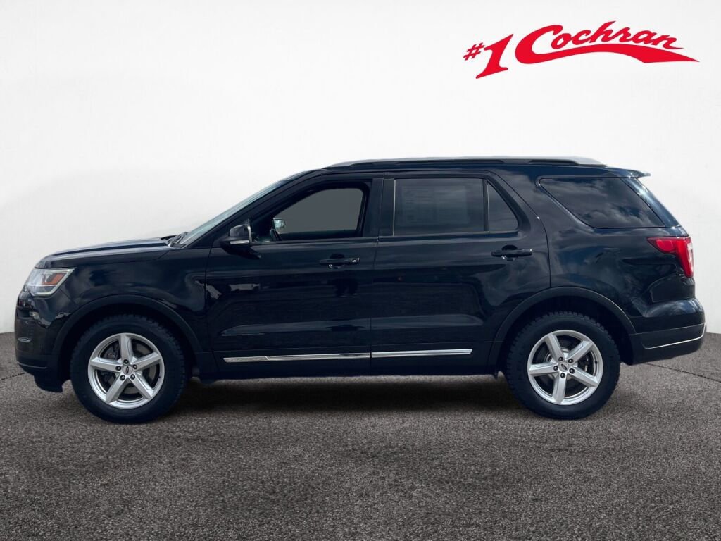 Used 2018 Ford Explorer XLT w/ Equipment Group 202A image 16