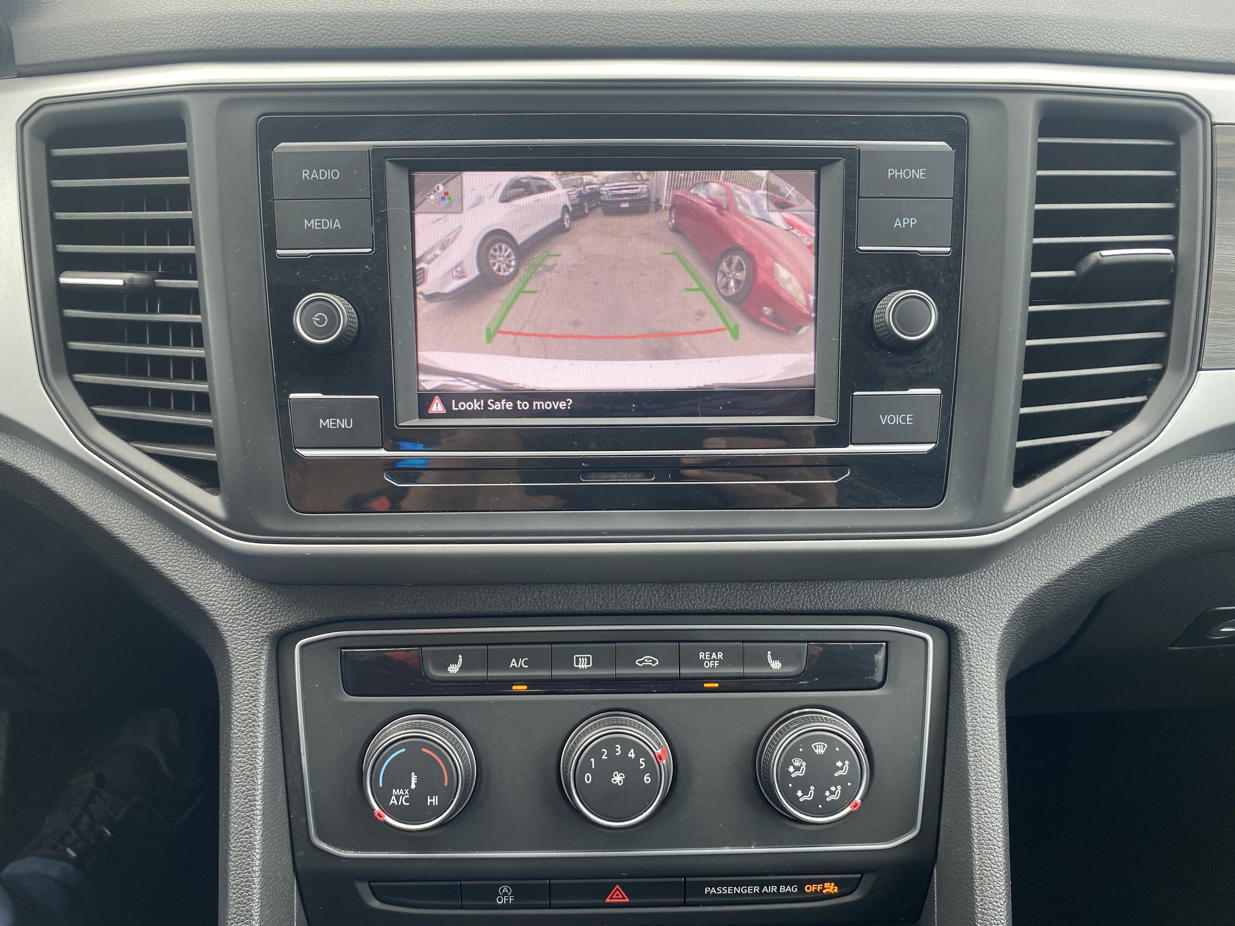 Used 2022 Volkswagen Atlas SE FWD image 26