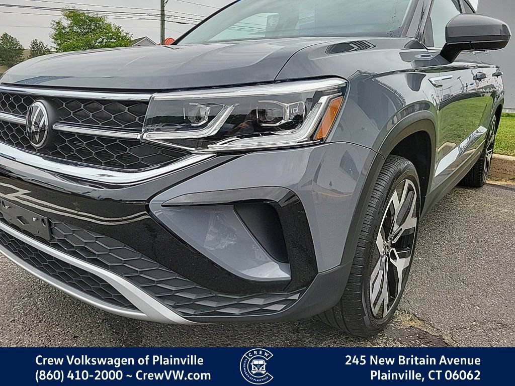 Certified 2023 Volkswagen Taos SEL AWD/4WD image 24
