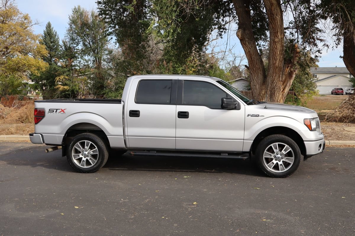 Used 2014 Ford F150 STX w/ Equipment Group 201A Mid AWD/4WD image 3