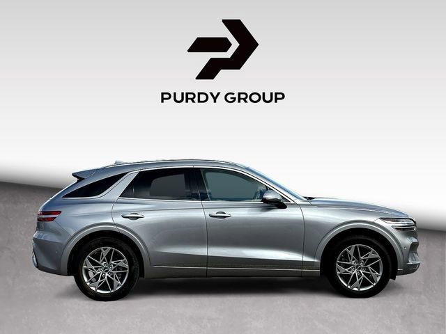 Used 2022 Genesis GV70 2.5T w/ Advanced Package image 9