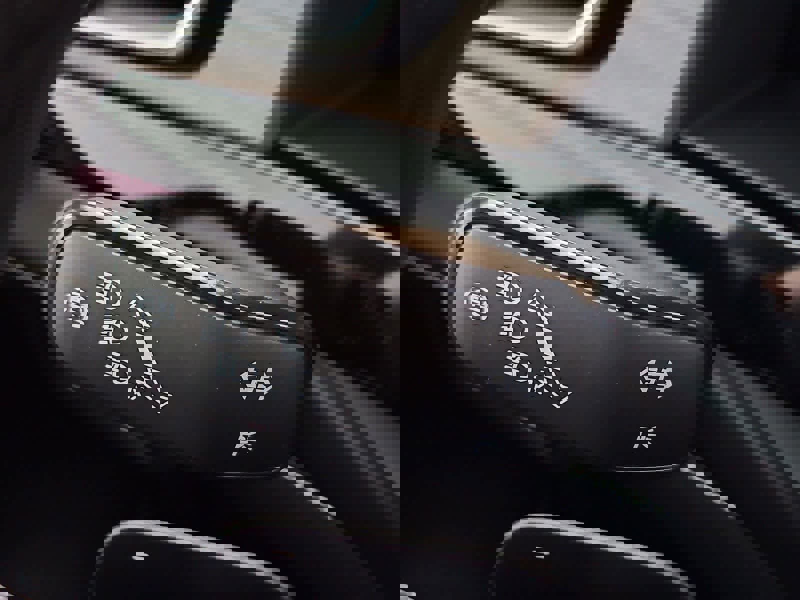 New 2026 Volkswagen Atlas SEL Premium R-Line image 28