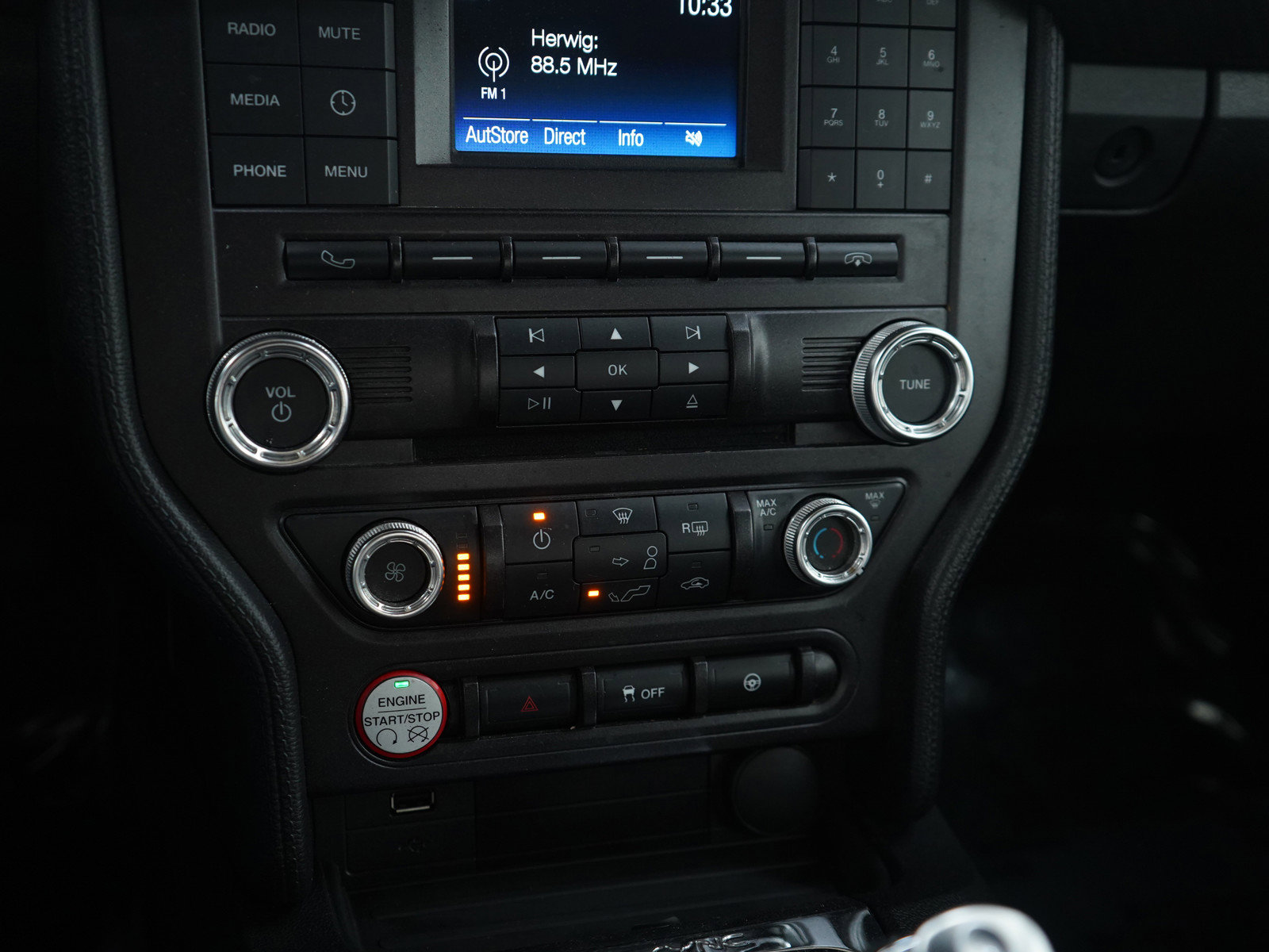 Used 2016 Ford Mustang Coupe w/ Equipment Group 051A image 18