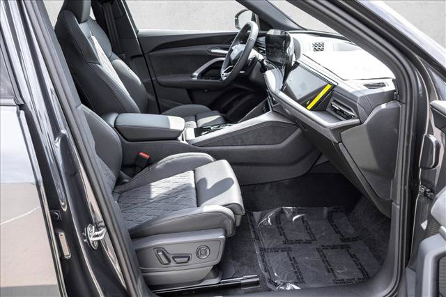 New 2026 Audi SQ5 Premium Plus AWD/4WD image 25