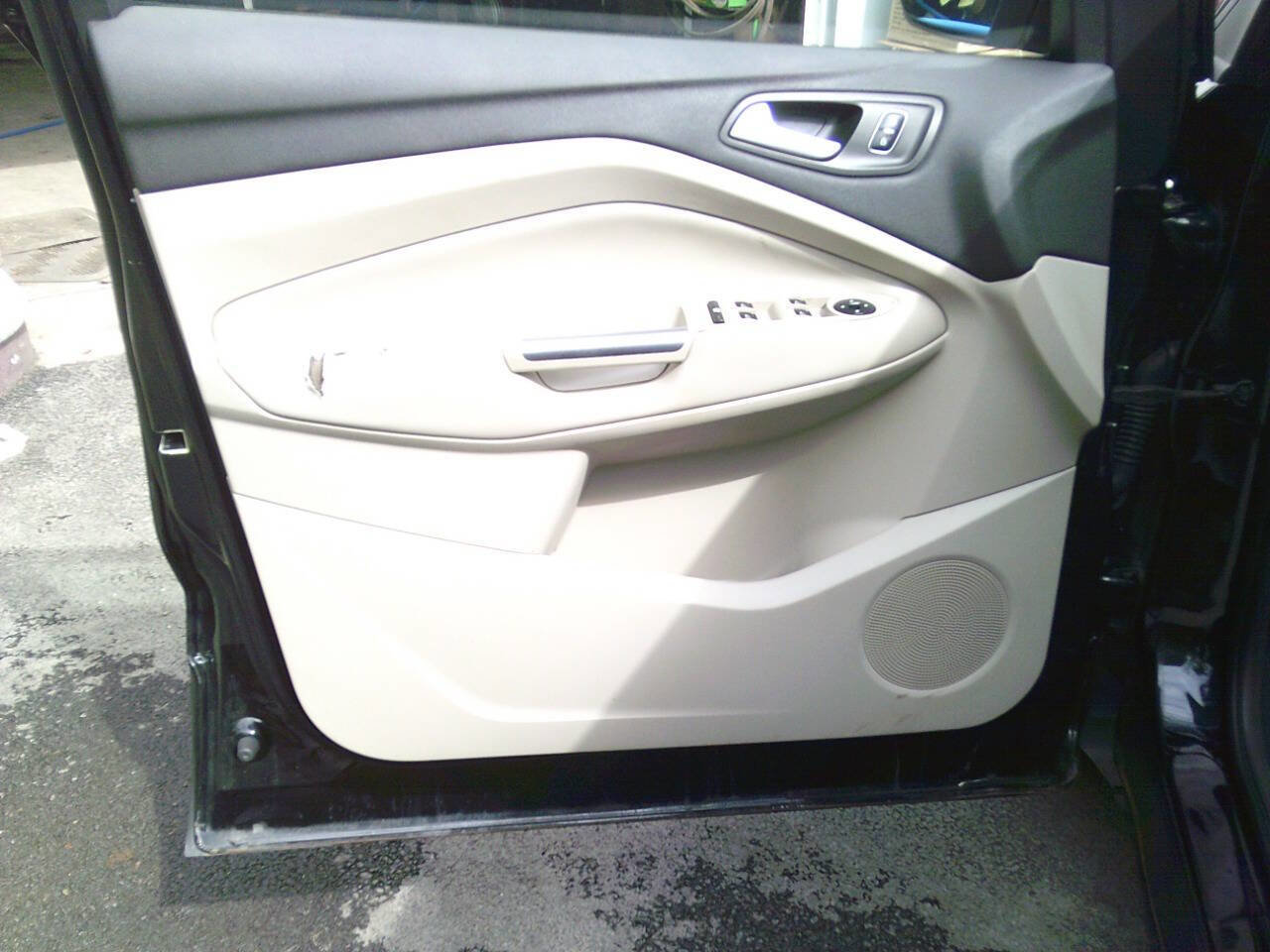 Used 2018 Ford Escape SE image 10