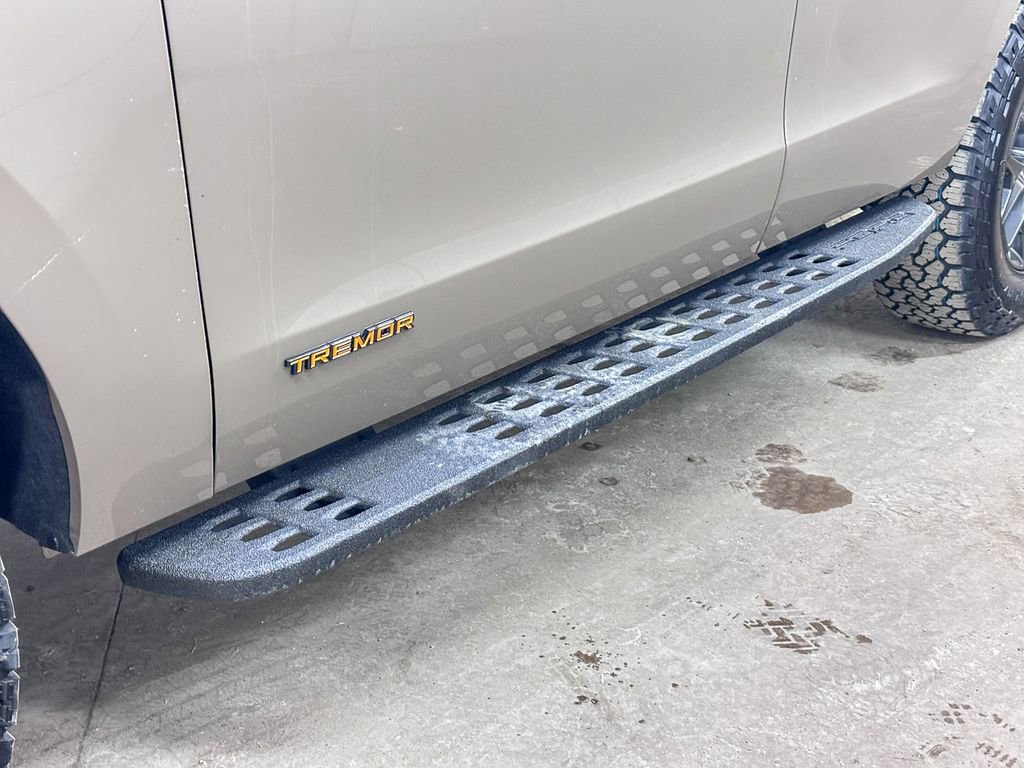 New 2026 Ford Expedition Tremor image 23