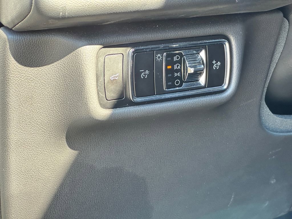 Used 2023 Lincoln Aviator Reserve image 23