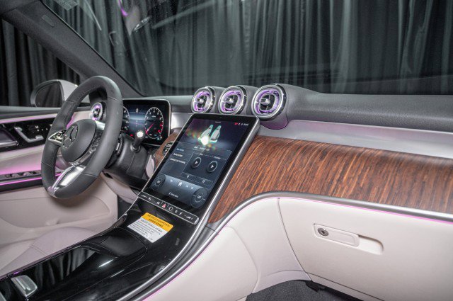 New 2026 Mercedes-Benz GLC 300 4MATIC image 15