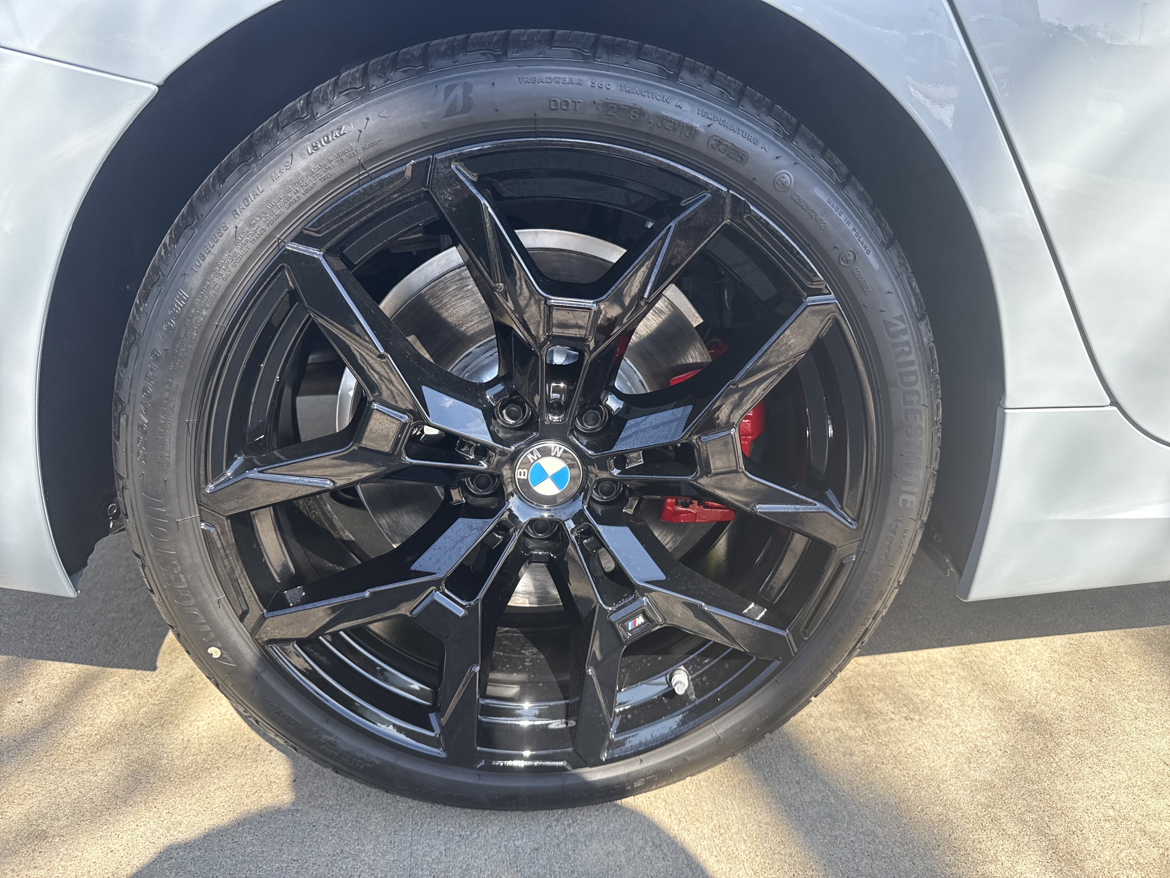 New 2026 BMW 330i xDrive Sedan w/ M Sport Package AWD/4WD image 25