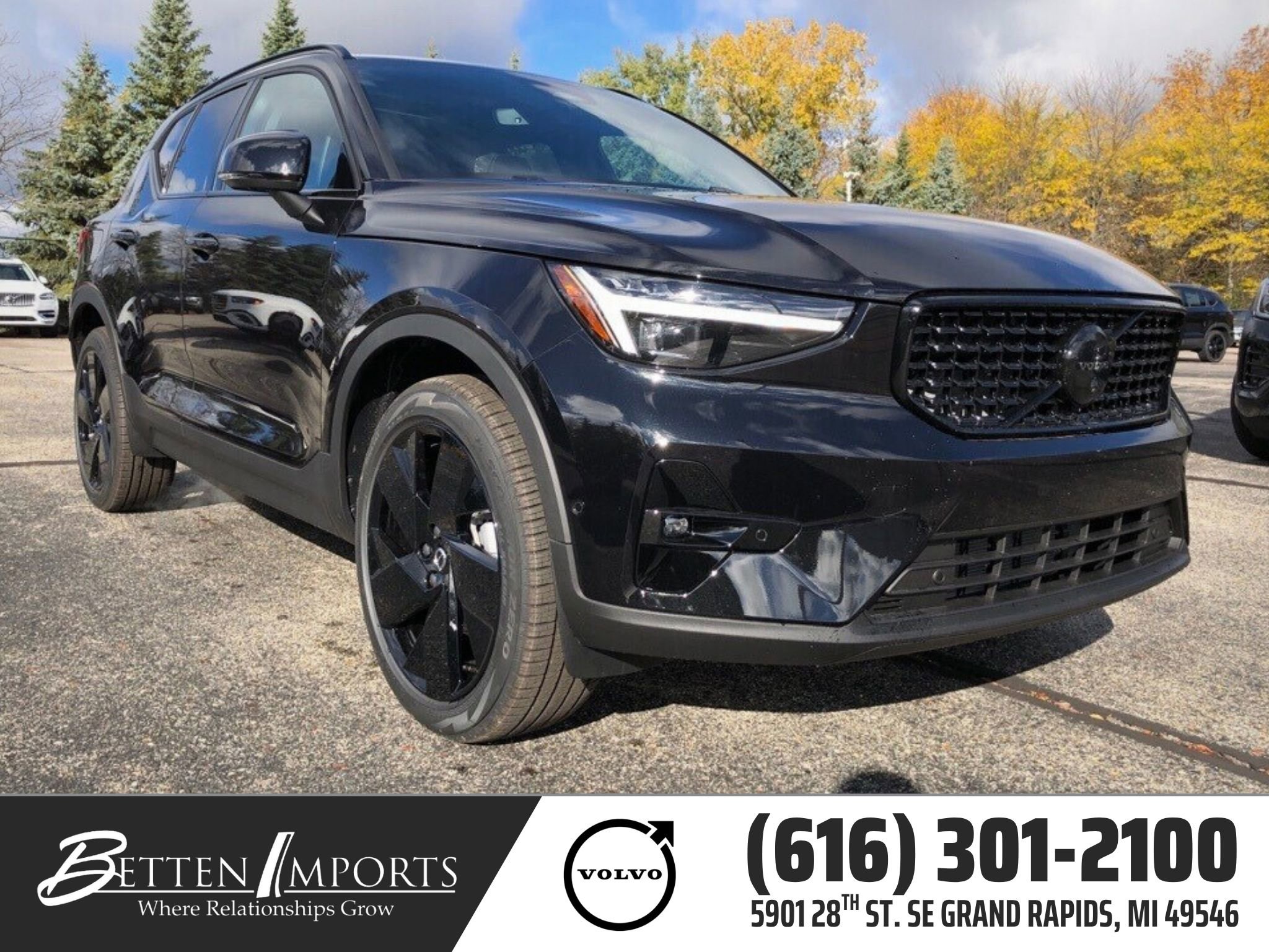 New 2026 Volvo XC40 B5 Ultra w/ Protection Package Premier AWD/4WD image 1